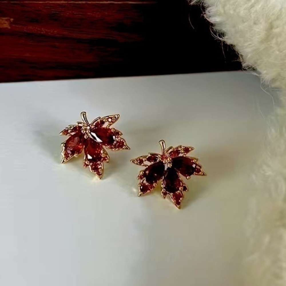 Maple Leaf Earrings